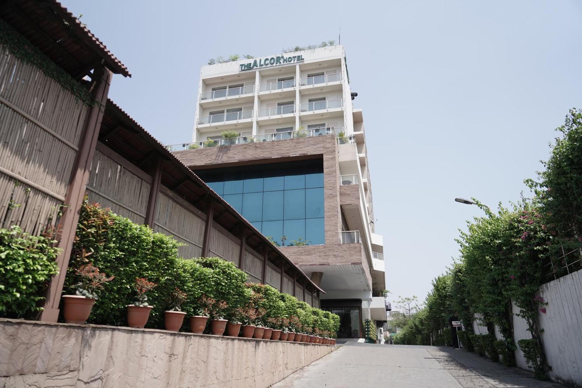 The Alcor Hotel Jamshedpur Exterior photo