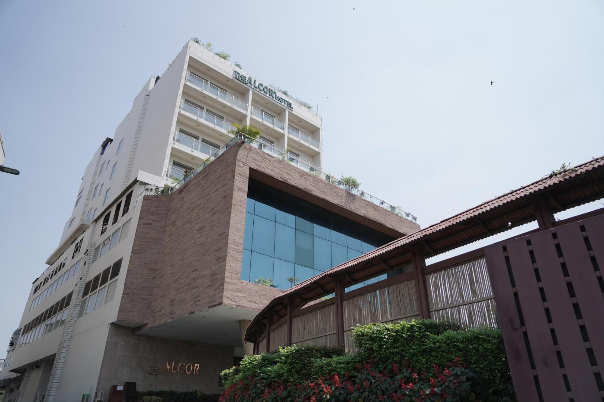 The Alcor Hotel Jamshedpur Exterior photo