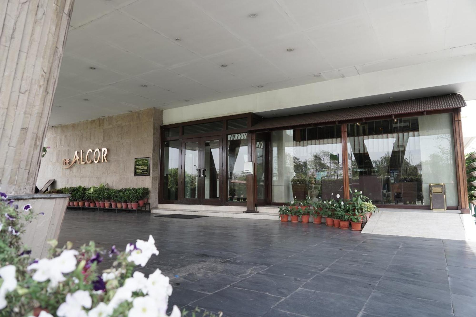 The Alcor Hotel Jamshedpur Exterior photo