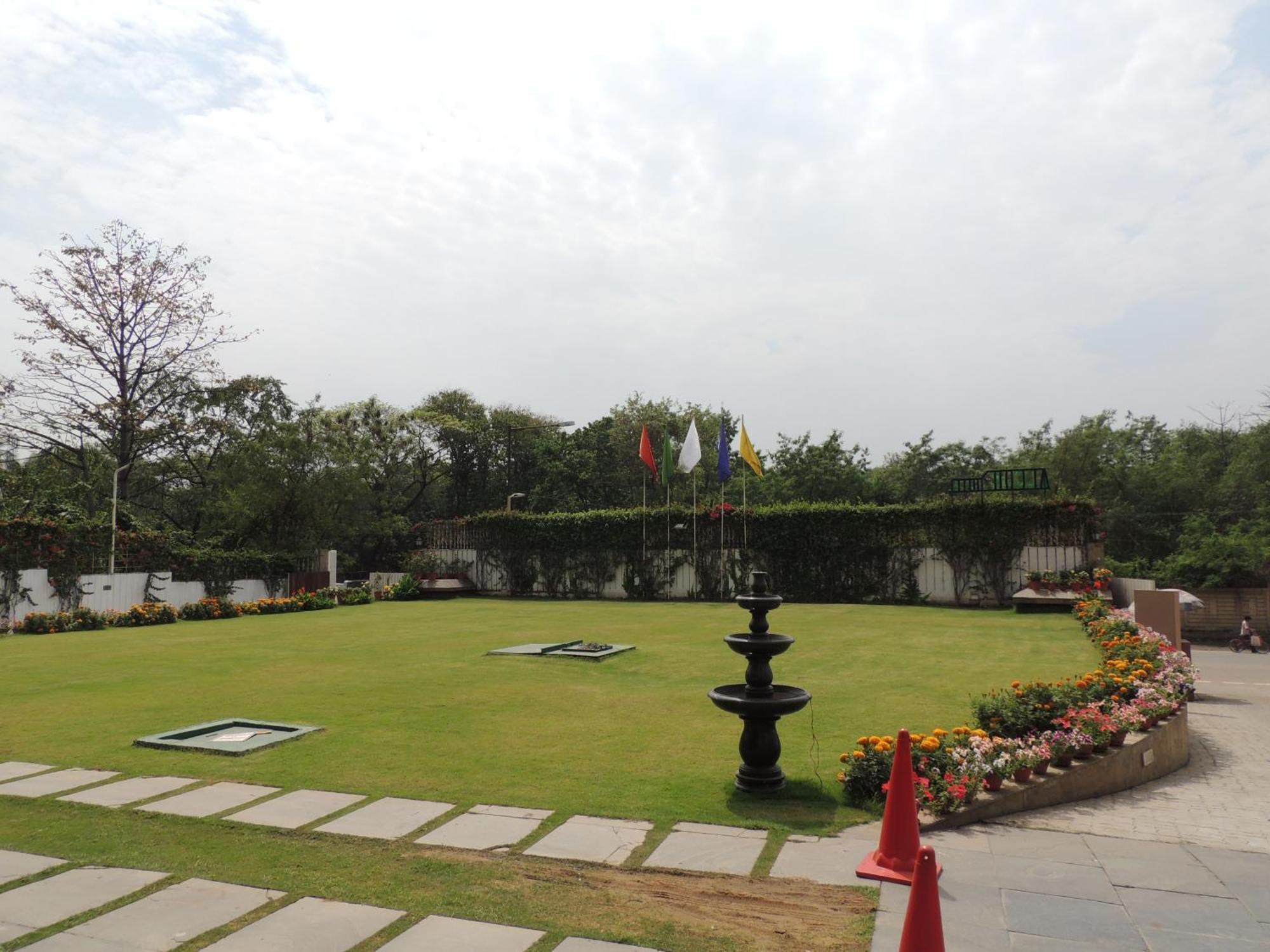 The Alcor Hotel Jamshedpur Exterior photo